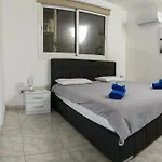 아파트 Ariel 3 Bed 라르나카