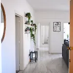 Ariel 3 Bed *